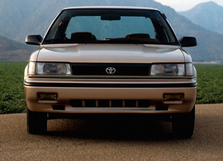 Technical specifications and characteristics for【Toyota Corolla (E9)】 - picture 3