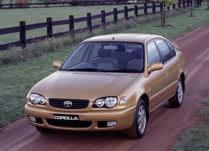 Технически характеристики за Toyota Corolla Hatch (E11) - picture 2