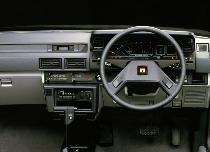 Technische Daten und Spezifikationen für Toyota Corolla Hatch (E8) - picture 4