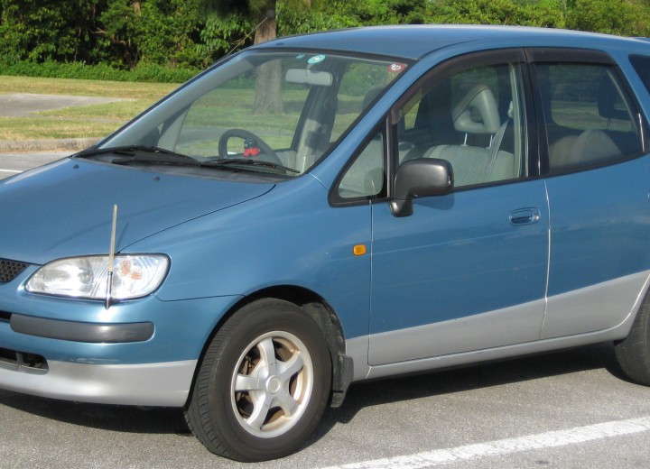 Technische Daten und Spezifikationen für Toyota Corolla Spacio (E11) - picture 1