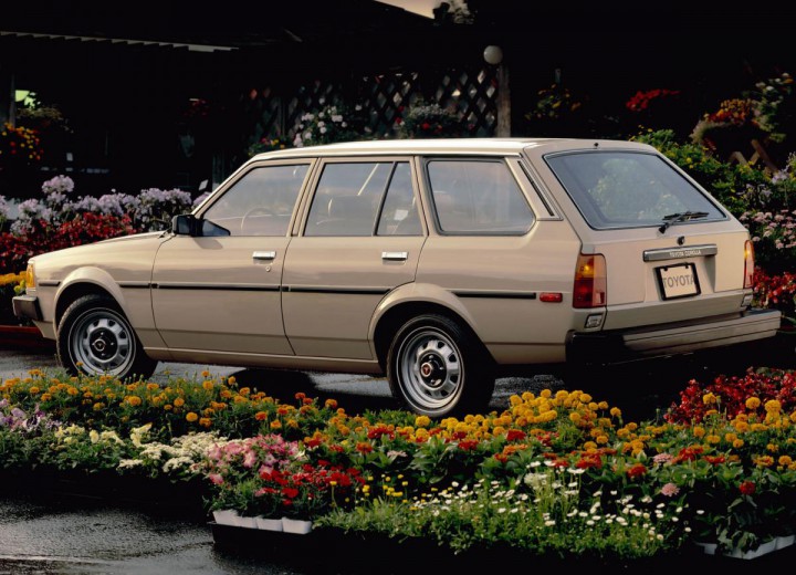 Technische Daten und Spezifikationen für Toyota Corolla Wagon (E7) - picture 2