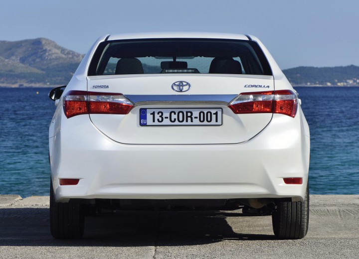 Especificaciones técnicas de Toyota Corolla XI (E160, E170) - picture 5