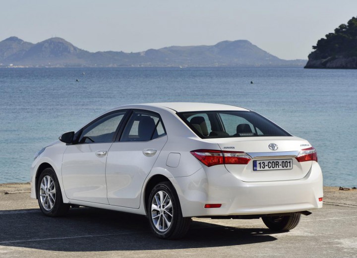 Especificaciones técnicas de Toyota Corolla XI (E160, E170) - picture 4