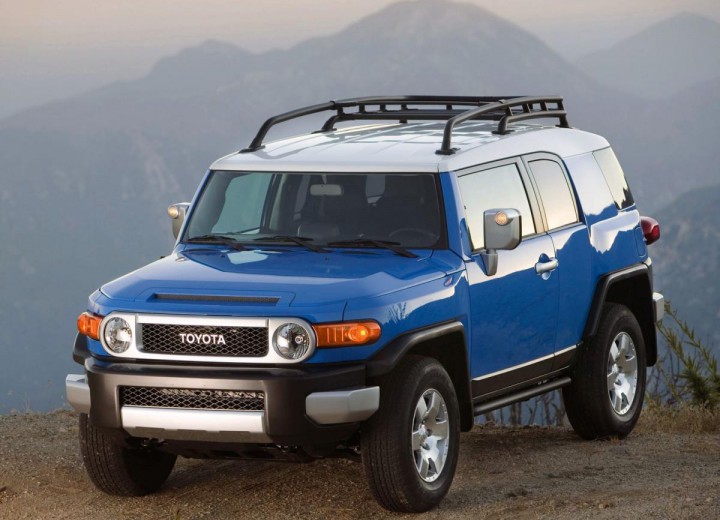 Технические характеристики о Toyota FJ Cruiser - picture 1