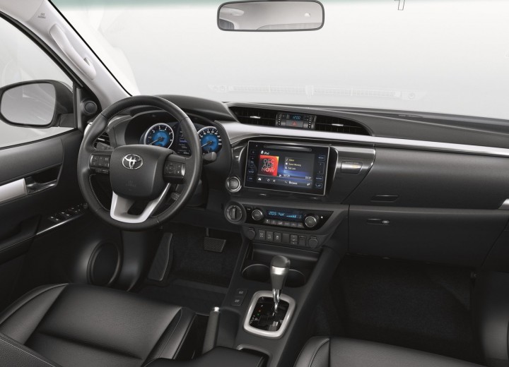 Technical specifications and characteristics for【Toyota Hilux VIII】 - picture 5
