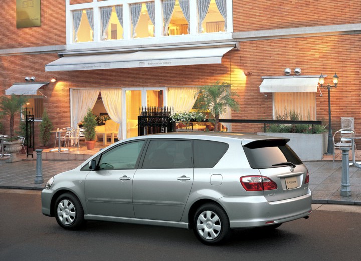 Caractéristiques techniques de Toyota Ipsum (CM2) - picture 2