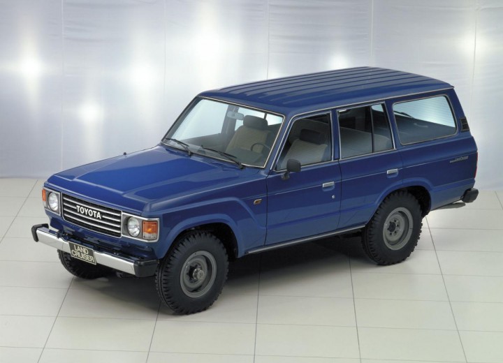Technical specifications and characteristics for【Toyota Land Cruiser 100 J6】 - picture 3