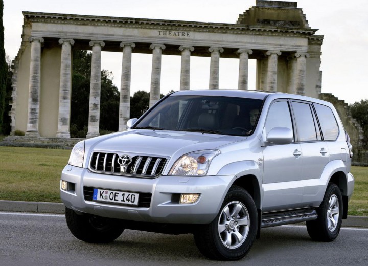 Especificaciones técnicas de Toyota Land Cruiser (120) Prado - picture 1