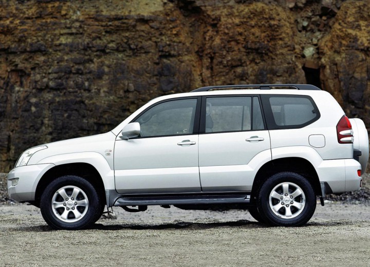 Especificaciones técnicas de Toyota Land Cruiser (120) Prado - picture 2