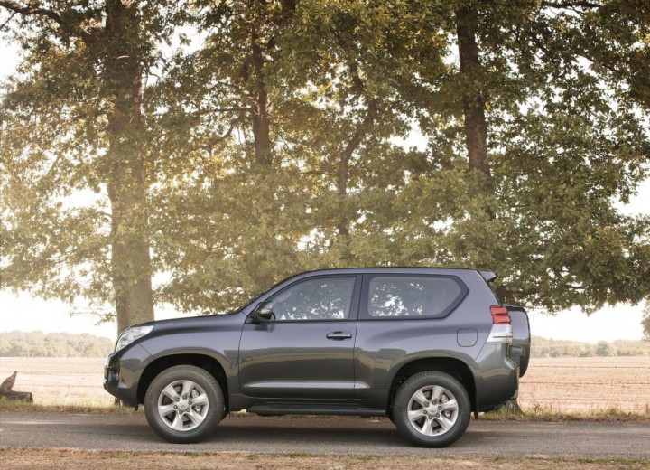 Technical specifications and characteristics for【Toyota Land Cruiser (150) Prado】 - picture 6