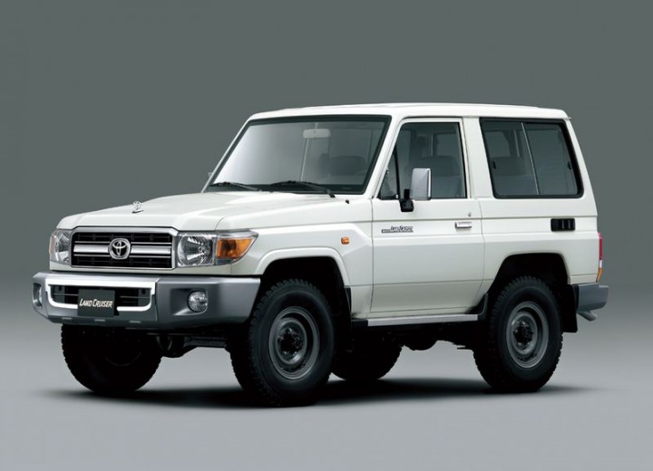 Τεχνικά χαρακτηριστικά για Toyota Land Cruiser 71 (HZJ71) - picture 1