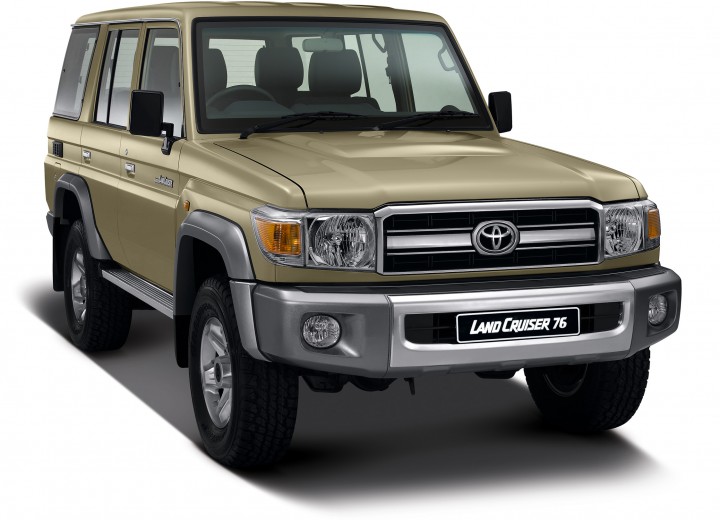 Caractéristiques techniques de Toyota Land Cruiser 76 (HZJ76) - picture 1