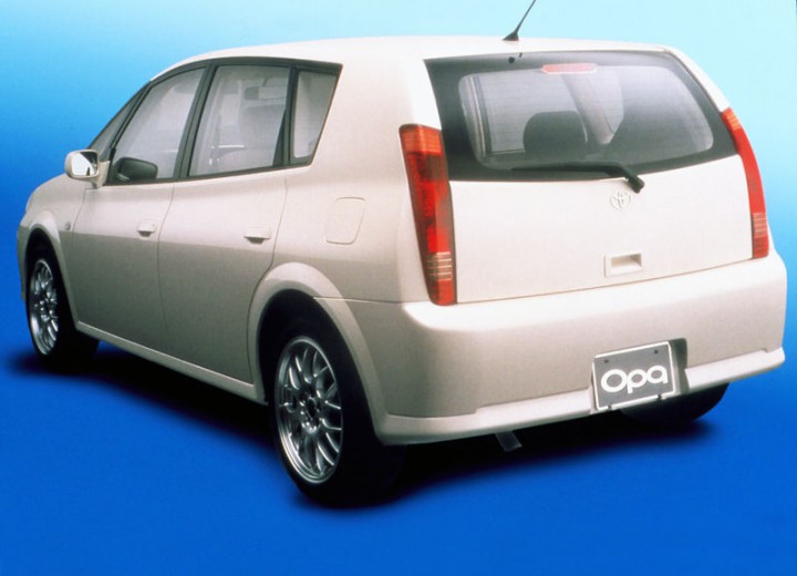 Especificaciones técnicas de Toyota Opa - picture 3