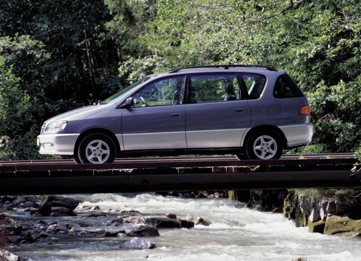 Технические характеристики о Toyota Picnic (XM1) - picture 3
