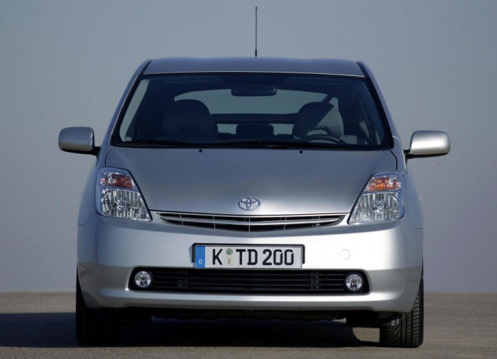 Technische Daten und Spezifikationen für Toyota Prius (NHW20) - picture 3