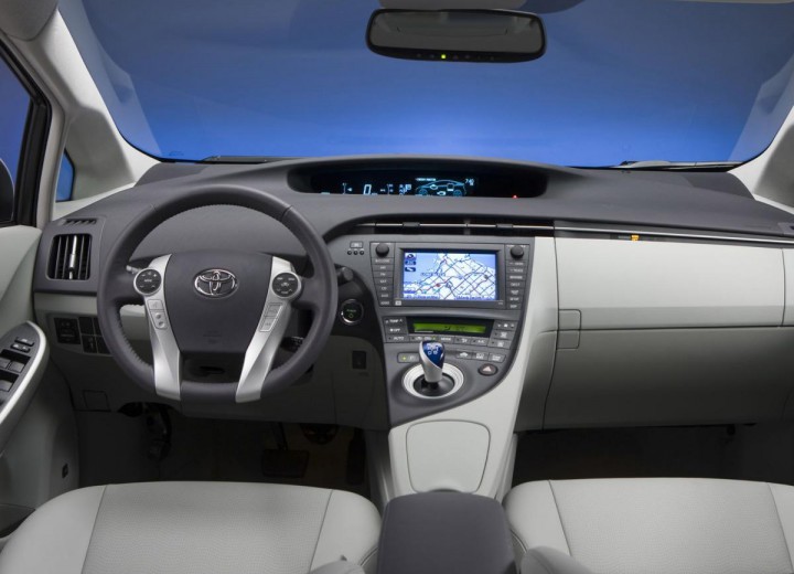 Технически характеристики за Toyota Prius (ZVW30) - picture 5