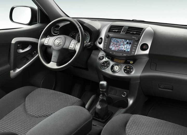 Caratteristiche tecniche di Toyota RAV 4 III - picture 5