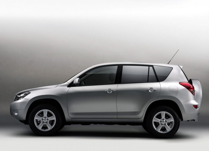 Caratteristiche tecniche di Toyota RAV 4 III - picture 2