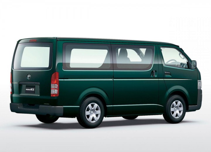 Технические характеристики о Toyota Regius Ace - picture 2
