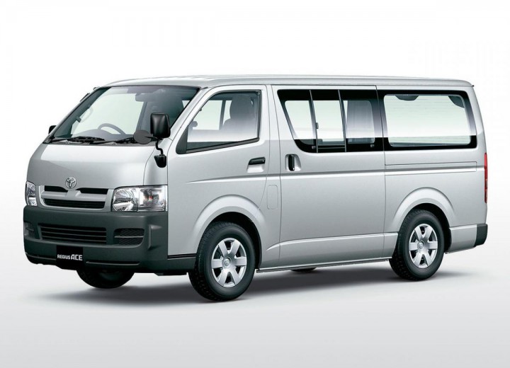 Технические характеристики о Toyota Regius Ace - picture 1