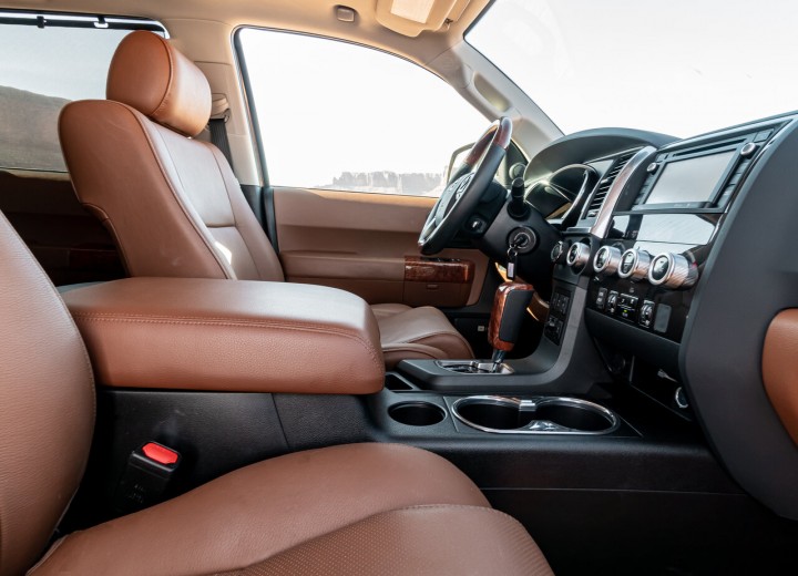 Технические характеристики о Toyota Sequoia II Restyling - picture 7