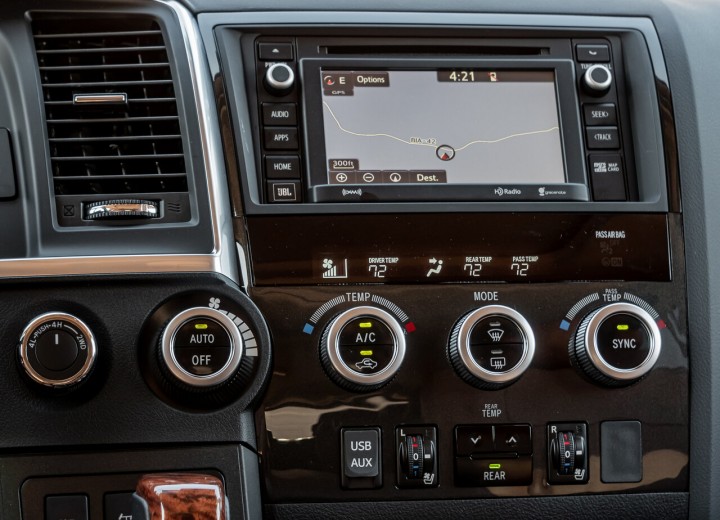 Технические характеристики о Toyota Sequoia II Restyling - picture 10