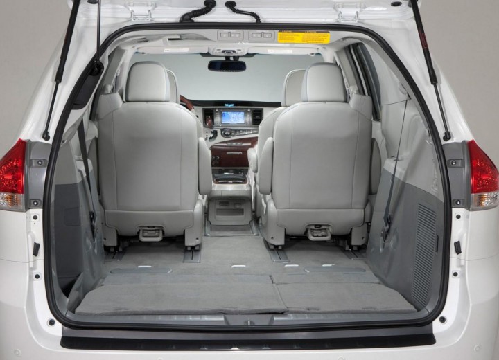 Technische Daten und Spezifikationen für Toyota Sienna II - picture 6