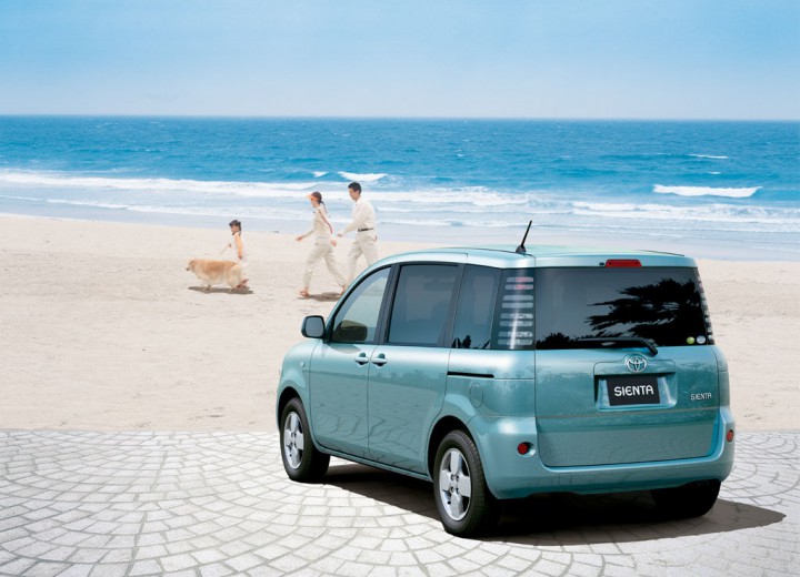 Технические характеристики о Toyota Sienta - picture 3