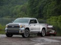 Technische Daten von Fahrzeugen und Kraftstoffverbrauch Toyota Tundra