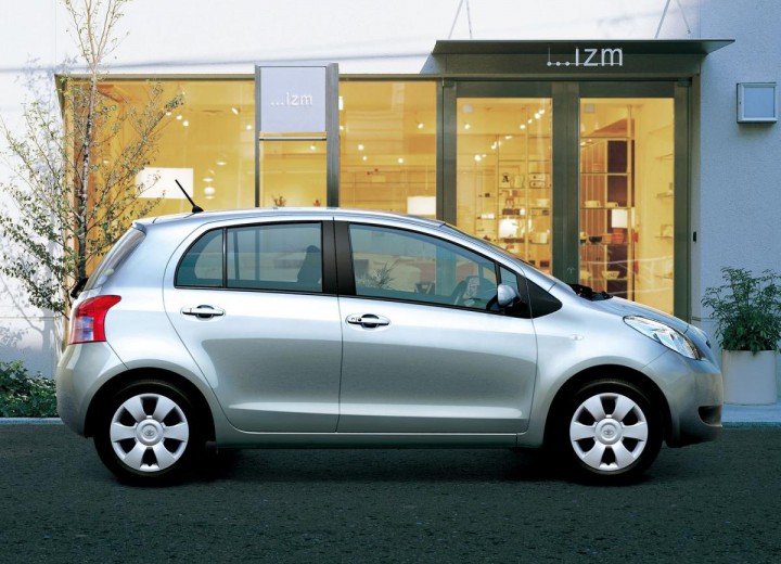 Technische Daten und Spezifikationen für Toyota Vitz II - picture 4