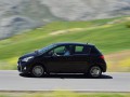 Especificaciones técnicas de Toyota Yaris III Restyling - picture 3