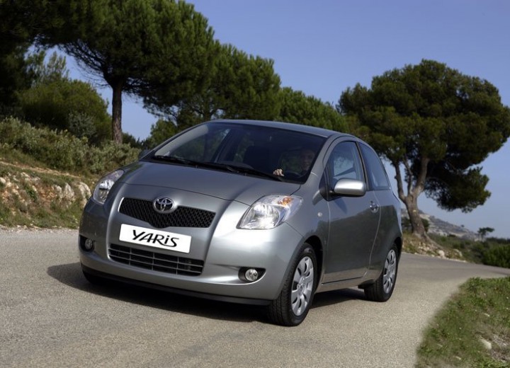 Especificaciones técnicas de Toyota Yaris (P2) - picture 18