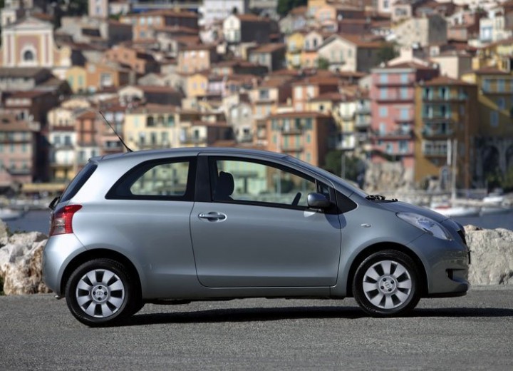 Especificaciones técnicas de Toyota Yaris (P2) - picture 15