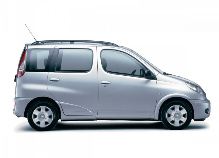 Технические характеристики о Toyota Yaris Verso (P2) - picture 2