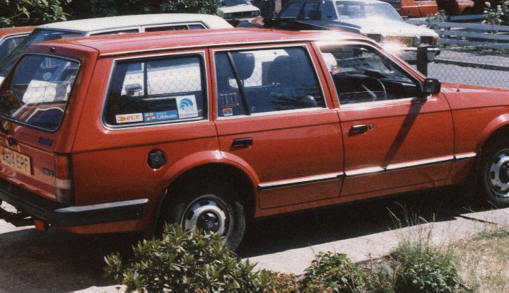 Technical specifications and characteristics for【Vauxhall Astra Estate】 - picture 3