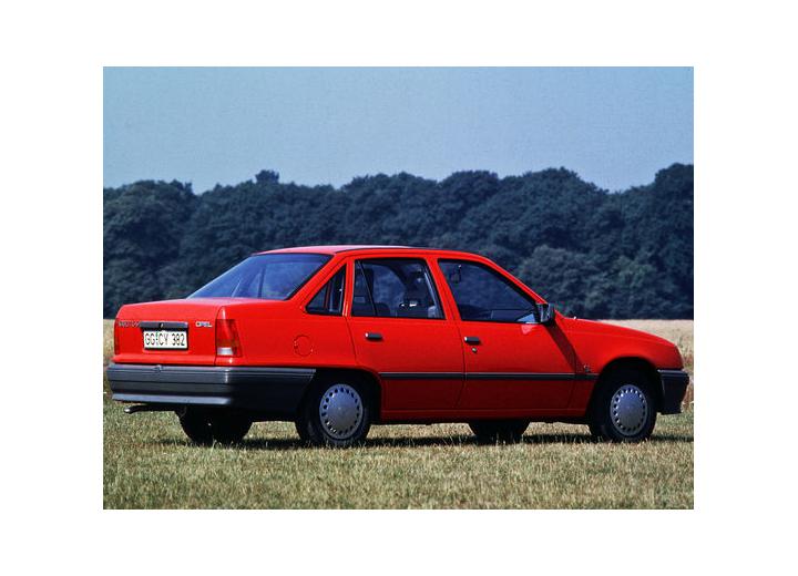 Technical specifications and characteristics for【Vauxhall Astra Mk II Belmont】 - picture 2