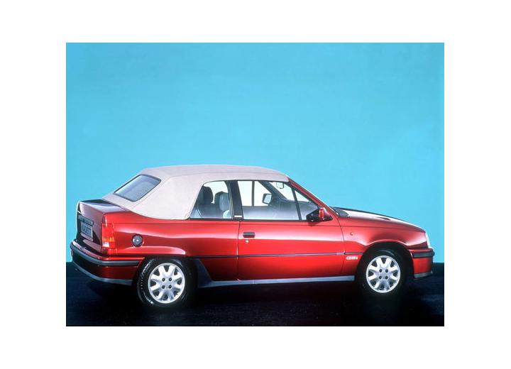 Технические характеристики о Vauxhall Astra Mk II Convertible - picture 2