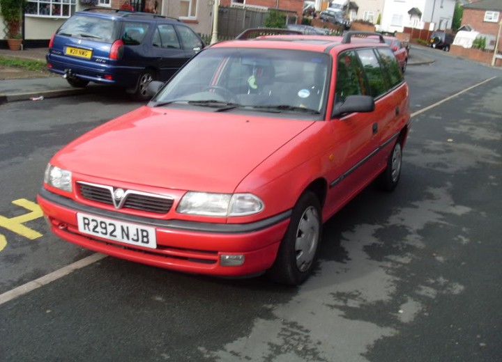 Τεχνικά χαρακτηριστικά για Vauxhall Astra Mk III Estate - picture 3