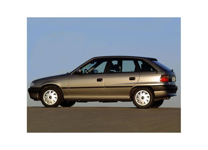 Caratteristiche tecniche di Vauxhall Astra Mk III - picture 2