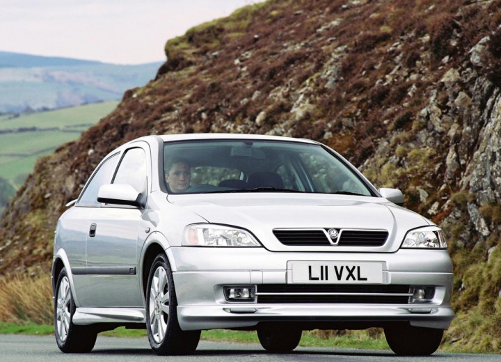 Технические характеристики о Vauxhall Astra Mk IV CC - picture 1