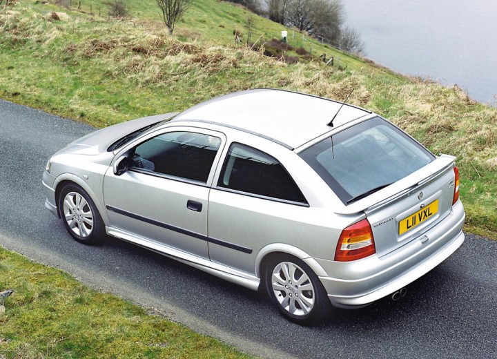 Технические характеристики о Vauxhall Astra Mk IV CC - picture 2