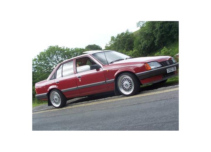 Технические характеристики о Vauxhall Carlton Mk II - picture 2