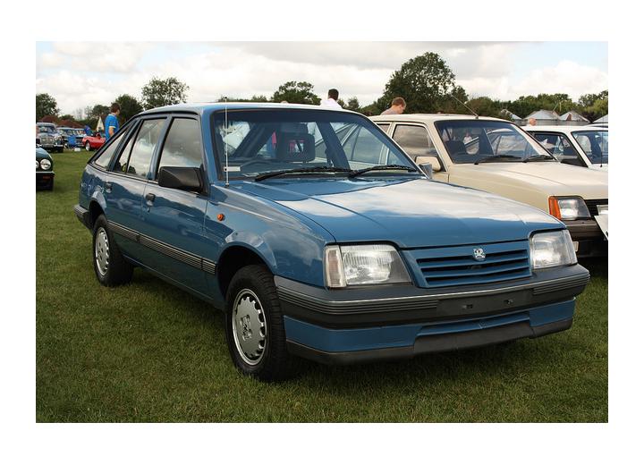 Технические характеристики о Vauxhall Cavalier Mk II CC - picture 1