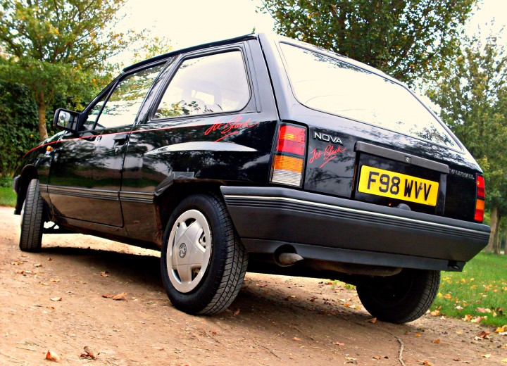 Технические характеристики о Vauxhall Nova CC - picture 3