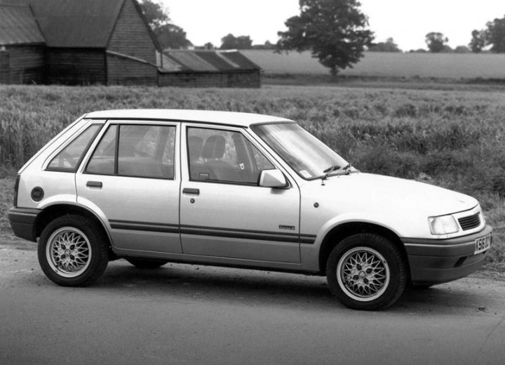 Technical specifications and characteristics for【Vauxhall Nova】 - picture 1