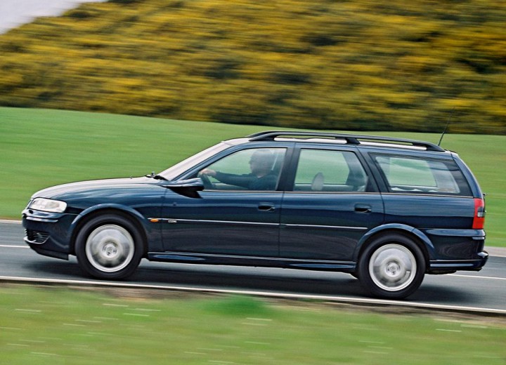 Technische Daten und Spezifikationen für Vauxhall Vectra Estate - picture 2
