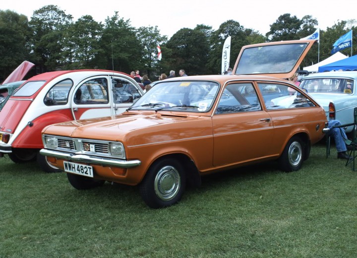 Technical specifications and characteristics for【Vauxhall Viva Estate】 - picture 2