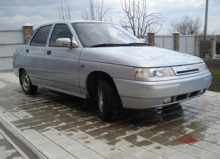 Technische Daten und Spezifikationen für VAZ (Lada) 21102 - picture 2