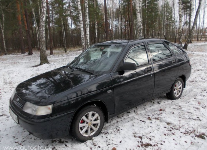 Technische Daten und Spezifikationen für VAZ (Lada) 21112 - picture 1