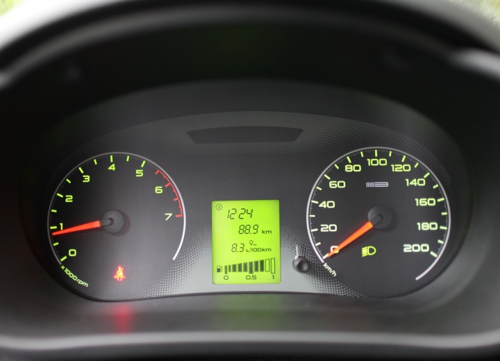 Technische Daten und Spezifikationen für VAZ (Lada) Granta Liftback - picture 11
